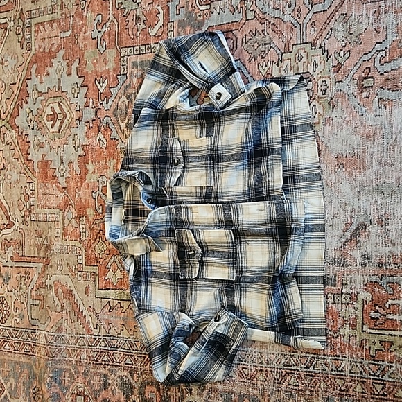 LA MIEL Tops - blue boutique flannel